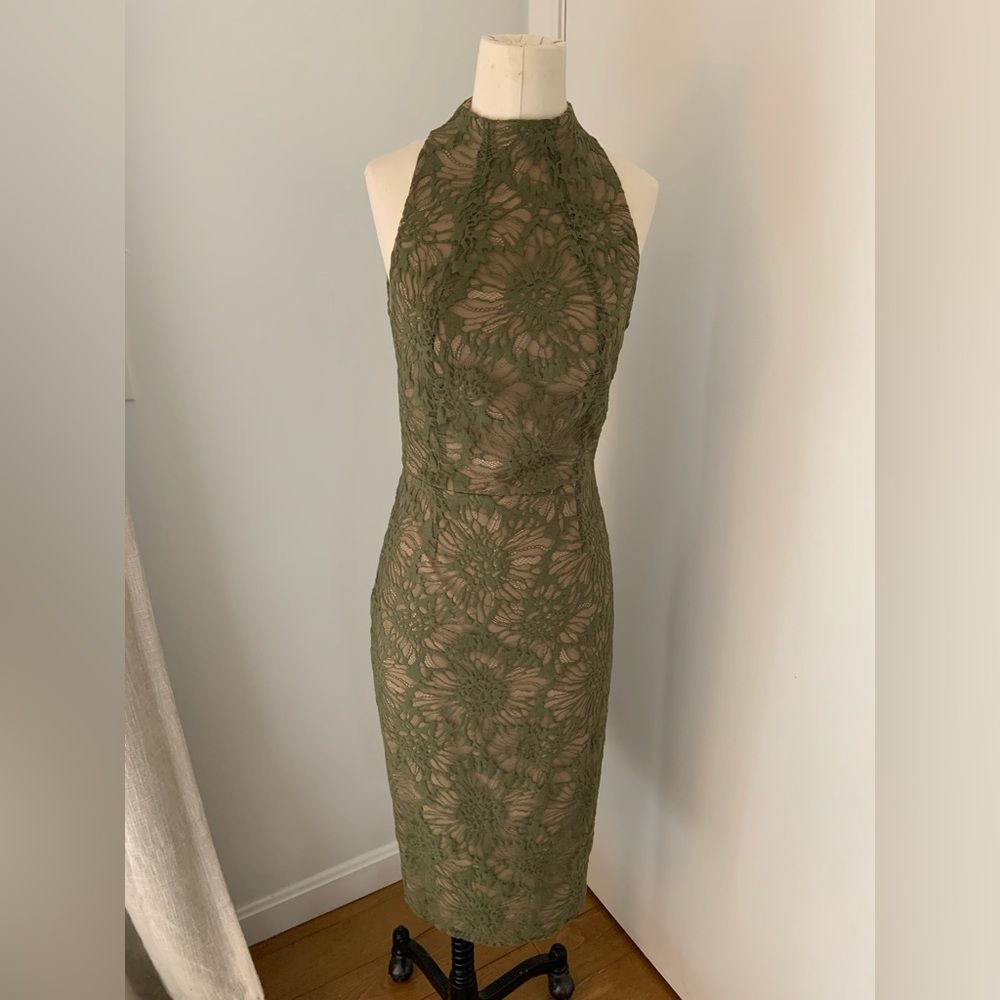 Bailey/44 cocktail dress size 4. Sage green.